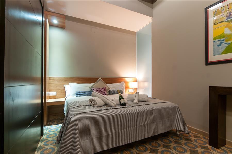 Standing Hotel Suites By Actisource Roissy-en-France Exteriör bild
